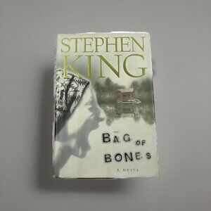 Stephen King Bag of Bones Book First Edition HCDJ 1998 Scribner Book 1st Printin